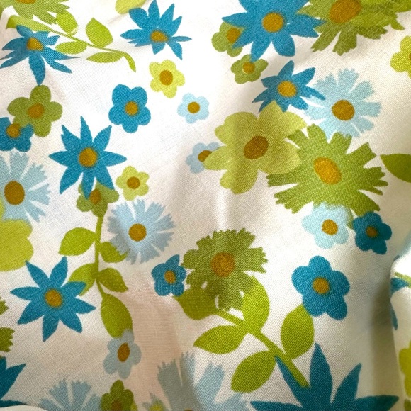 Sears Pillow Cases Covers Set of 2 Mod Flower Power Fine Muslin 1970's Rare - Picture 2 of 3
